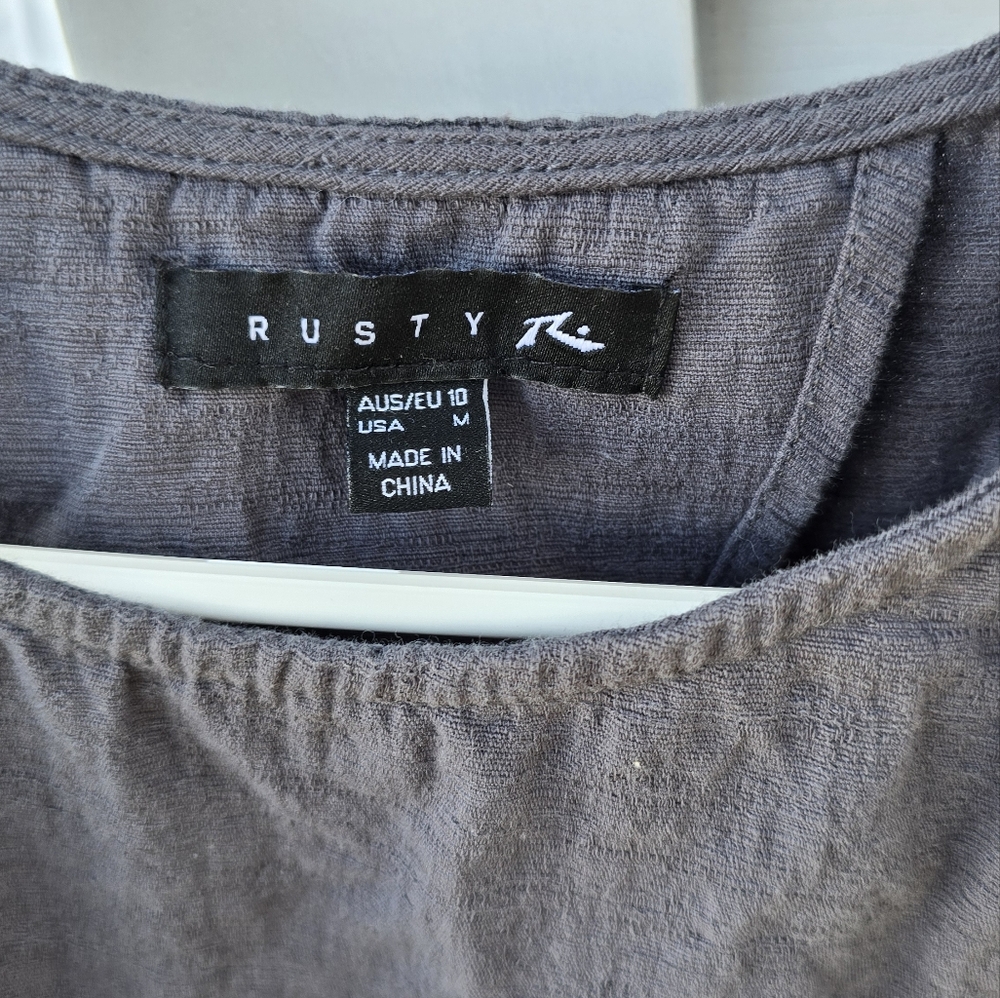 Rusty Gray Tank Top - Picture 3 of 10